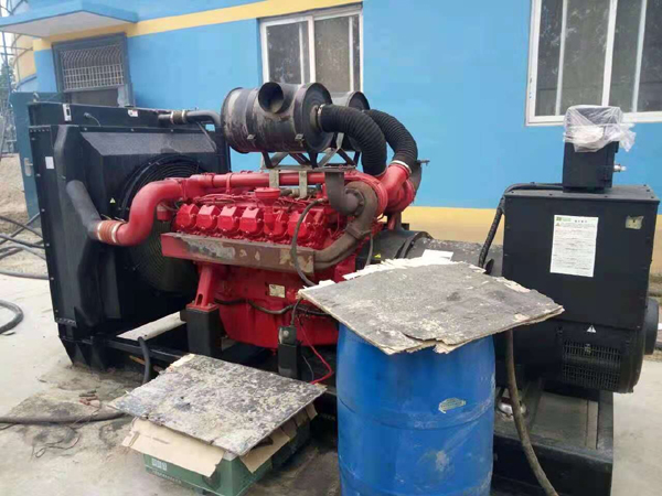 精河关于柴油发电机组水箱污垢的产生与清理