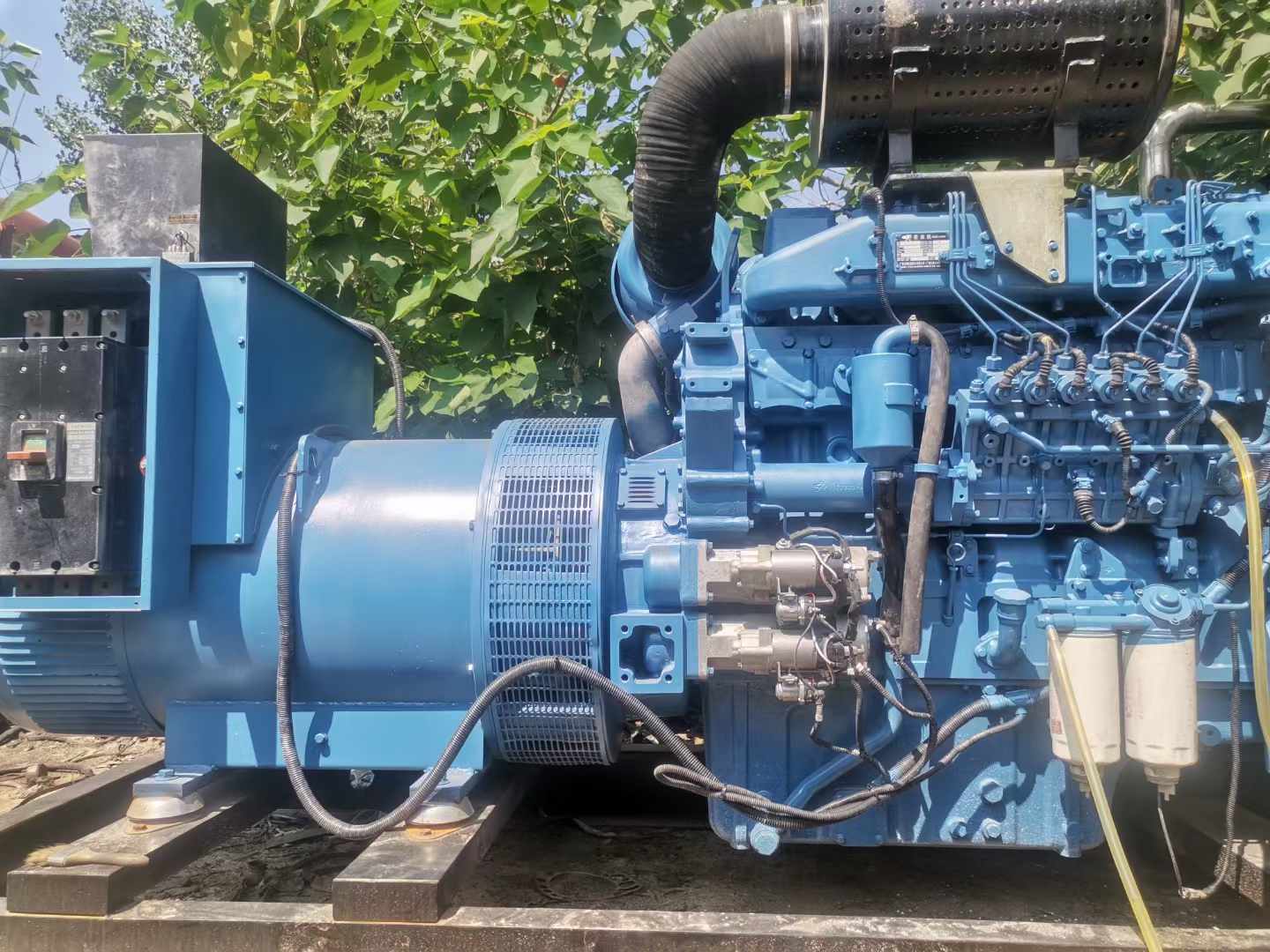 精河详细说明降低 800kW 柴油发电机输出电流波动的方法