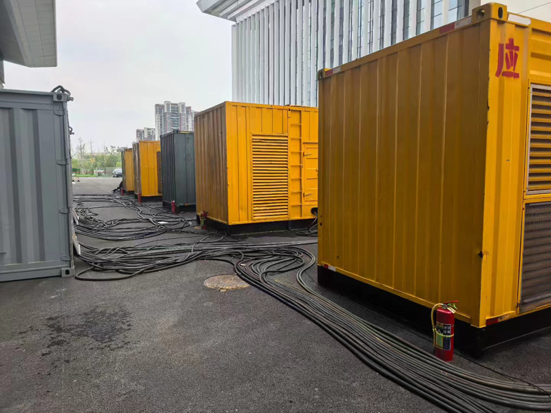 精河柴油发电机组冬季保养有哪些注意事项?